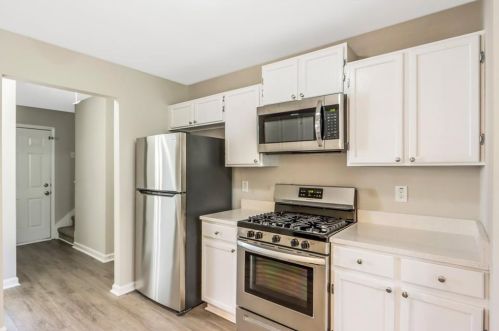 2738 Field Spring Dr, Lithonia GA  30058-3848 exterior