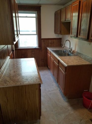 51 Perry Ave, Worcester MA 01610-2109 exterior