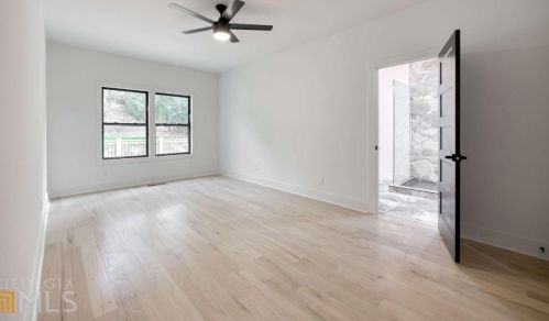 132 Hillside Ave, Atlanta GA  30315-4325 exterior