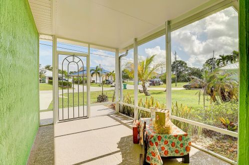 5603 North Crisona Cir, Fort Pierce, FL 34986-3633