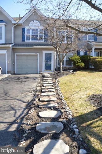 2625 Virginia Ln, Jamison PA  18929-1782 exterior