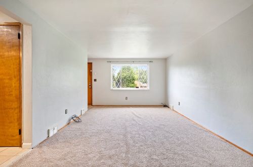 349 Anthon Dr, Pittsburgh PA 15235-3911 exterior