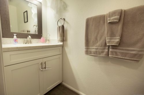 10894 Caravelle Pl, San Diego CA 92124-2039 exterior