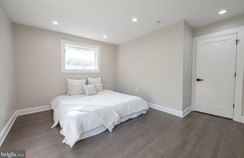 820 Malibu Dr, Silver Spring MD  20901-3648 exterior