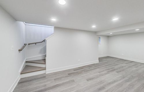 6416 Raven St, Chicago IL  60631-2516 exterior