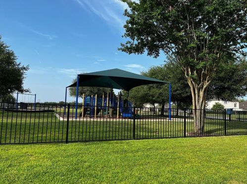 9016 Elm Drake Ln, Humble TX 77338-1199 exterior