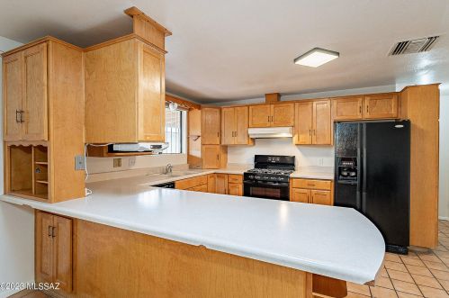 817 District St, Tucson AZ 85714-1105 exterior