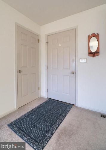 154 Amsterdam Rd, Lancaster PA 17603-9719 exterior