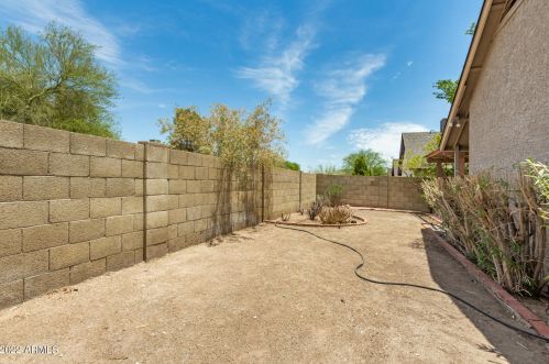 4042 Alta Mesa Ave, Phoenix AZ 85044-1734 exterior