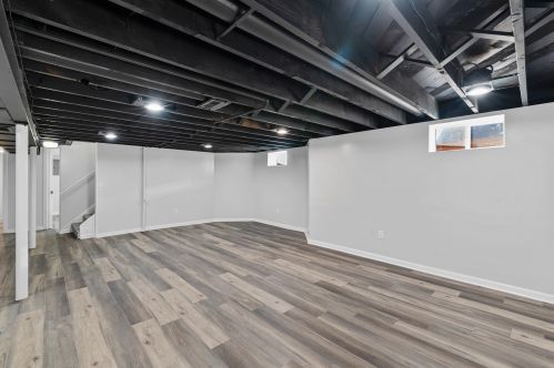 4102 Colgate Cir, Milwaukee WI  53222-1736 exterior