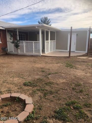 6844 33rd Ave, Phoenix AZ 85051-1201 exterior