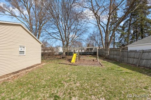 1701 Blanchard St, Wyoming MI 49519-3317 exterior