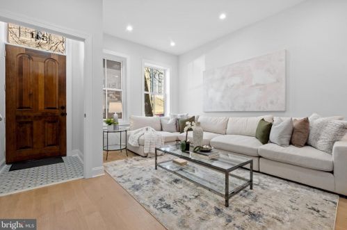 541 22nd St, Philadelphia PA  19130-3130 exterior