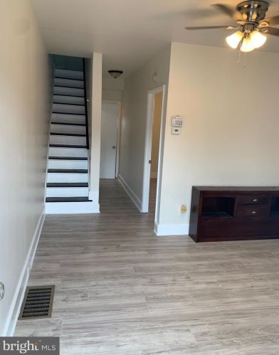 2040 Darien St, Philadelphia PA  19122-1306 exterior