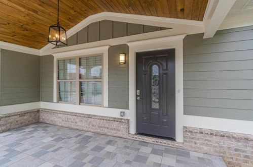 4447 Elmdale Dr, Tucker, GA 30084-6564