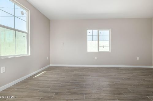 5006 35th Dr, Phoenix AZ  85041-2622 exterior