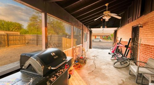 6417 Calle Osito, Tucson AZ  85710-5652 exterior