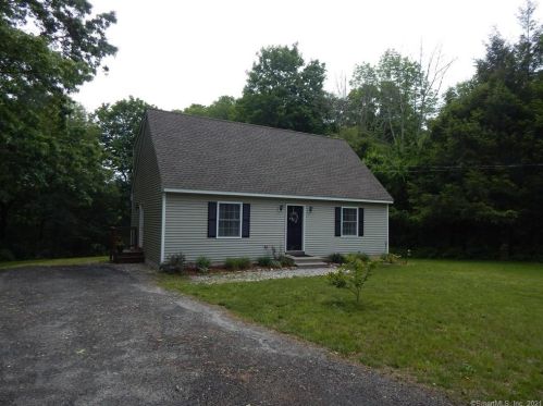 44 2nd St, Exeter, CT 06249-2020