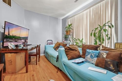 3436 Huron St, Chicago IL 60611-3043 exterior