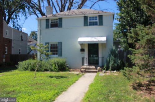 3313 6th St, Arlington VA  22204-1703 exterior