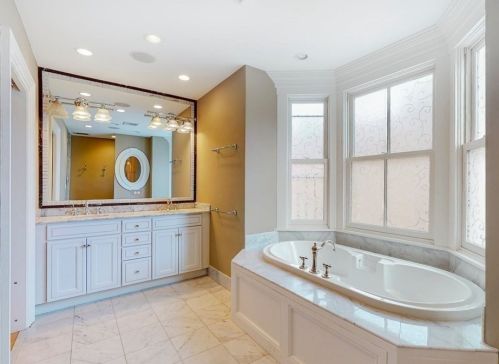 129 Newton St, Boston MA exterior