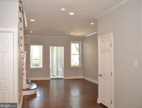 1927 61st St, Philadelphia PA  19142-0014 exterior