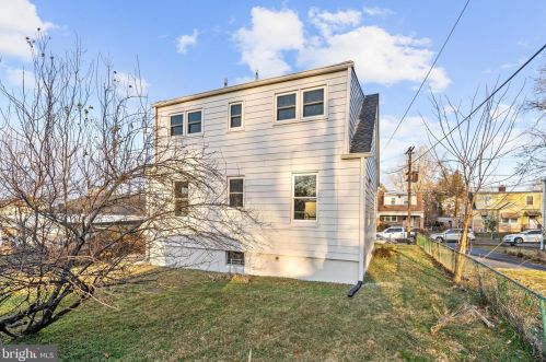 1135 Chaplin St, Washington DC  20019-4923 exterior