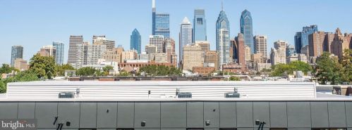 1000 18 St, Philadelphia PA 19140-3508 exterior