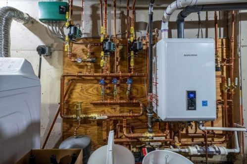 85 Beverly St, North Andover MA  01845-3403 exterior