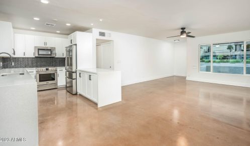 4735 24 St, Phoenix AZ 85016-4837 exterior