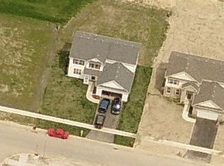 716 Bluebonnett Ct, Aurora, IL 60505-1064