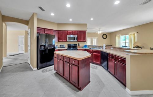 43 Magnolia Lake Dr, Defuniak Springs FL 32433-5252 exterior