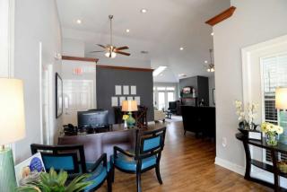 6227 Nile Pl, Greensboro NC  27409-2127 exterior