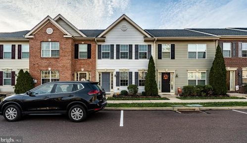 115 Penn St, Pottstown, PA 19464-5935