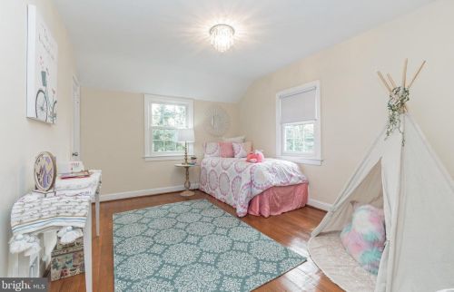 521 Lincoln Ave, Silver Spring MD 20912-5824 exterior