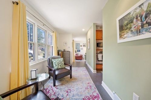 2434 Orchard Dr, Pittsburgh, PA 15241-2543