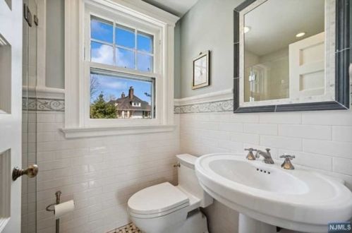 264 Upper Mtn Ave, Montclair NJ 07043-1417 exterior