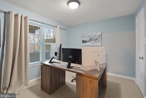 1653 Hugo Cir, Silver Spring MD  20906-5922 exterior