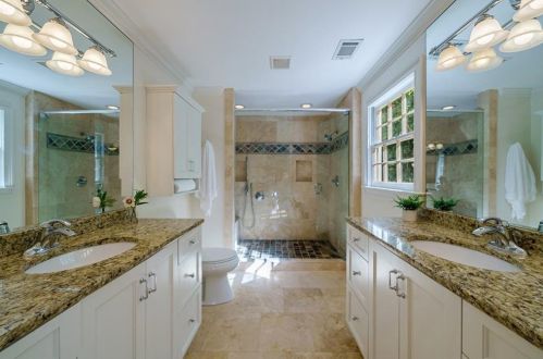 305 Drummen Ct, Atlanta GA 30328-2658 exterior