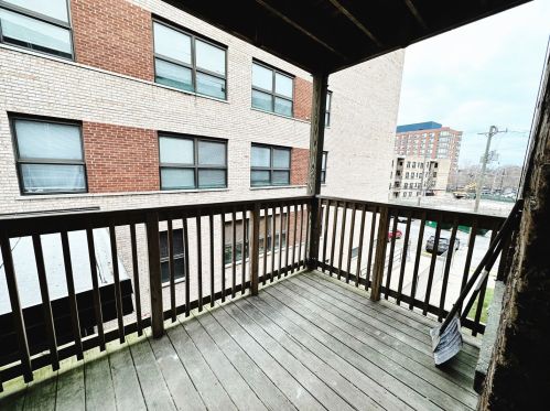 7425 Clark St, Chicago IL  60626-1619 exterior