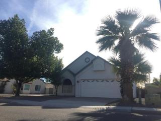 609 Los Feliz Dr, Chandler AZ  85226-4930 exterior