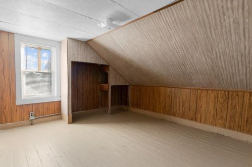 107 Penn St, Providence RI 02909-1326 exterior