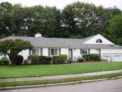 126 Evelyn Rd, Newton, MA 02468-1042