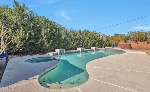 702 Encanto Blvd, Phoenix AZ 85003-1109 exterior