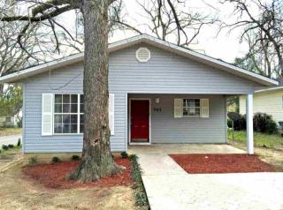 703 Dover St, Tallahassee, FL 32304-2452