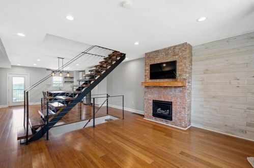 5416 Camelia St, Pittsburgh PA  15201-2211 exterior