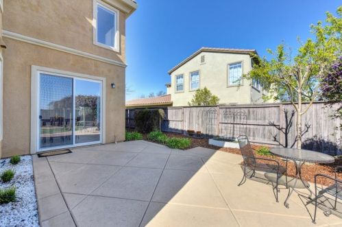 5046 Courtney Way, Folsom CA  95762-5478 exterior