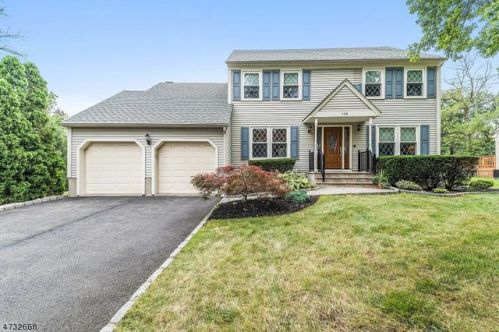 128 Hollender St, Bridgewater, NJ 08807-3130