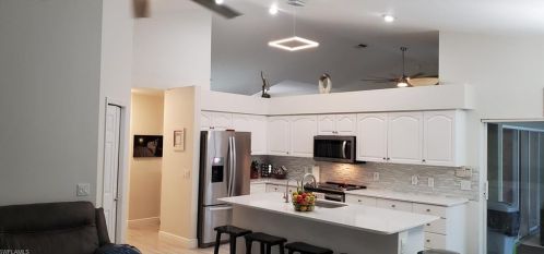 4290 3 Ave, Naples FL 34119-2938 exterior