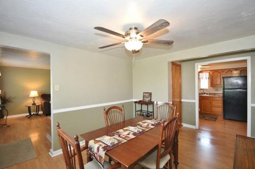 926 Agnew Rd, Pittsburgh PA 15227-3902 exterior